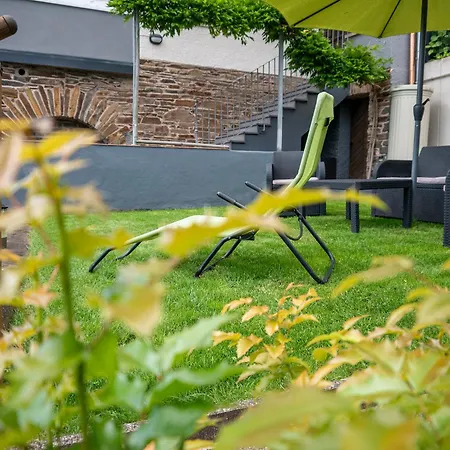 Πανσιόν Hotel Gerlach Ürzig