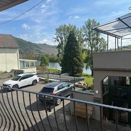 Weingut / Gerlach Gasthof Ürzig